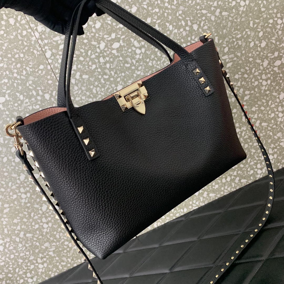 Valentino Garavani Rockstud Tote Bag in Black Grainy Calfskin